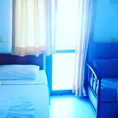 Oba 09 Restourant/Motel/Beach Bed and Breakfast *